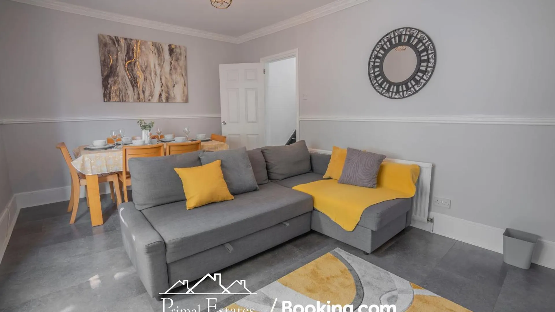 2 Bedroom House In The City Centre By Primal Estates Short Lets In 브라이턴 0*,  영국