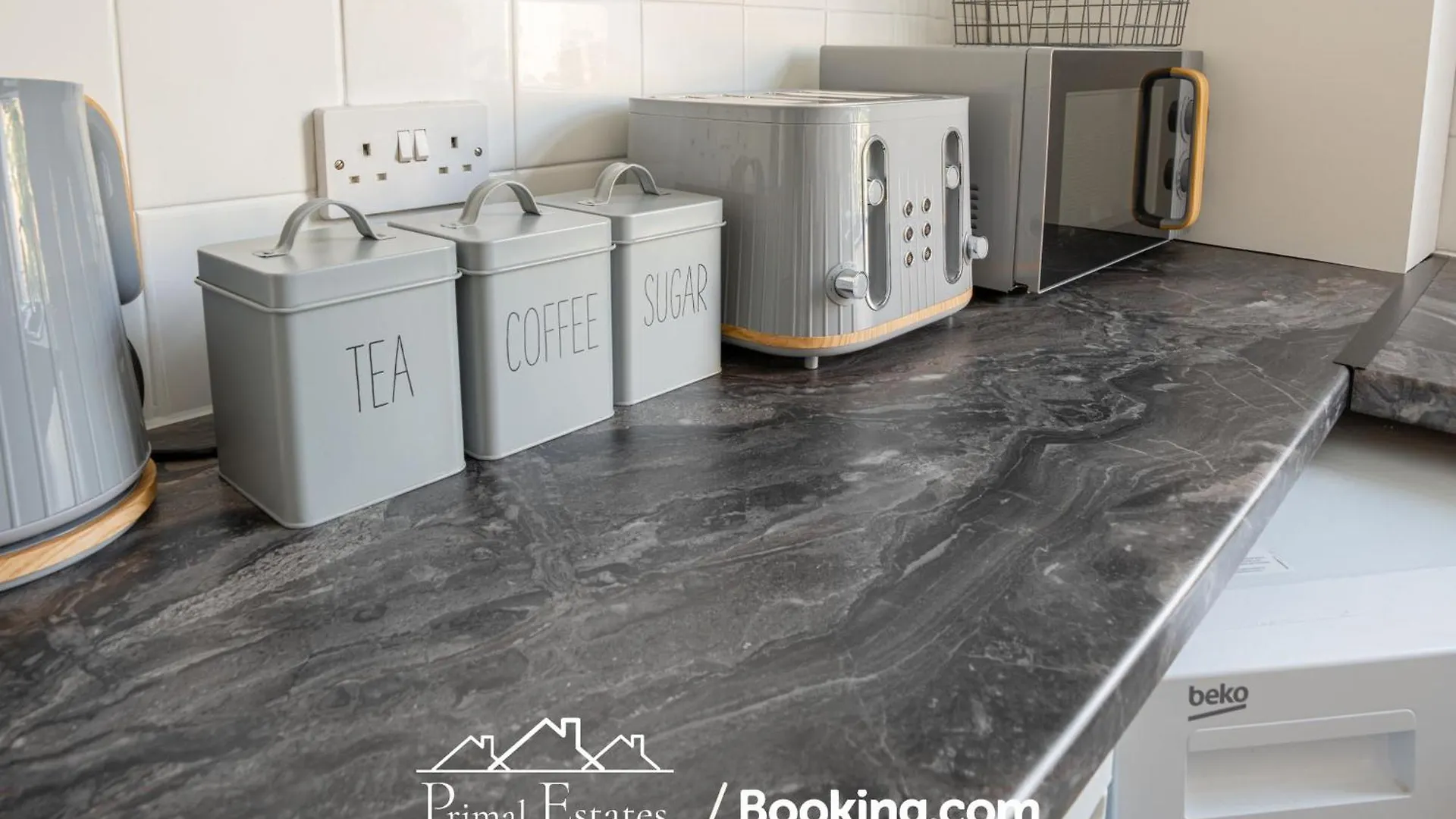2 Bedroom House In The City Centre By Primal Estates Short Lets In Hove Royaume-Uni