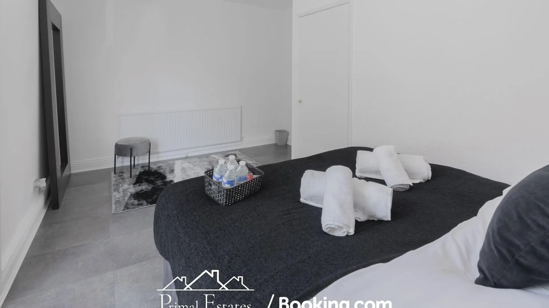 Appartement 2 Bedroom House In The City Centre By Primal Estates Short Lets In Hove Royaume-Uni